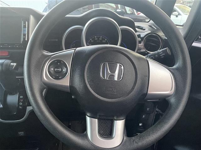 Ｎ－ＢＯＸカスタム Ｇ・Ｌパッケージ　片側パワスラＥＴＣ　Ｂカメラ純正ナビ（4枚目）