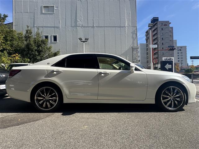 クラウン ロイヤルサルーン（8枚目）