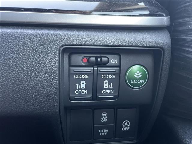 オデッセイ 　両側パワスラ　ハーフレザーシートＢカメラ（7枚目）