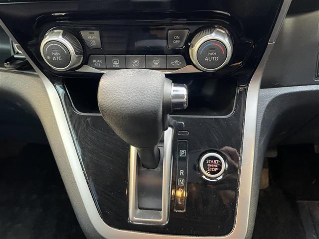 セレナ ハイウェイスター　プッシュスタート／純正ナビ／バックカメラ／Ｂｌｕｅｔｏｏｔｈ／クルーズコントロール／片側ハンズフリーパワスラ／フリップダウン／駐車支援システム／前後コーナーセンサー／ＴＶキャンセラー／電格ミラー（6枚目）