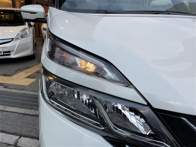 セレナ ハイウェイスター　プッシュスタート／純正ナビ／バックカメラ／Ｂｌｕｅｔｏｏｔｈ／クルーズコントロール／片側ハンズフリーパワスラ／フリップダウン／駐車支援システム／前後コーナーセンサー／ＴＶキャンセラー／電格ミラー（20枚目）