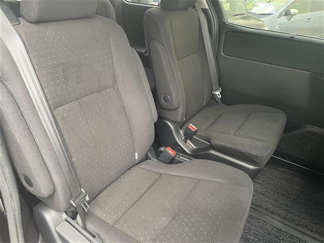 ヴォクシー 　フリップダウンモニターＥＴＣ片側パワスラ（15枚目）