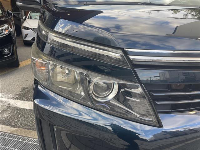 ヴォクシー 　フリップダウンモニターＥＴＣ片側パワスラ（18枚目）