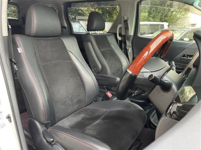 ヴェルファイア 2.4Z ゴールデンアイズ(16枚目)