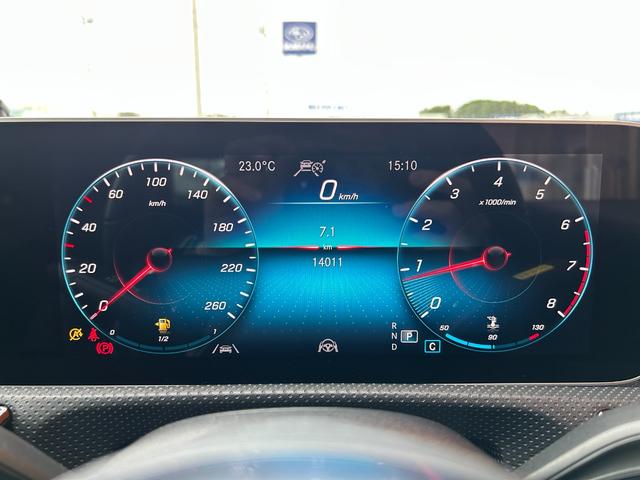 MERCEDES BENZ A-CLASS A180 STYLE AMG LINE