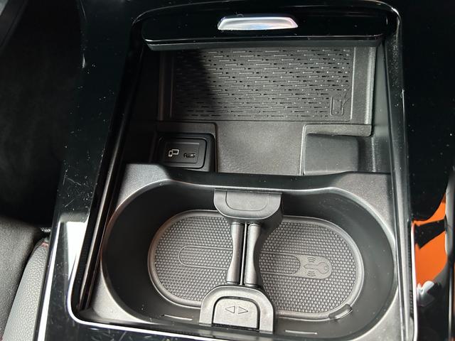 MERCEDES BENZ A-CLASS A180 STYLE AMG LINE