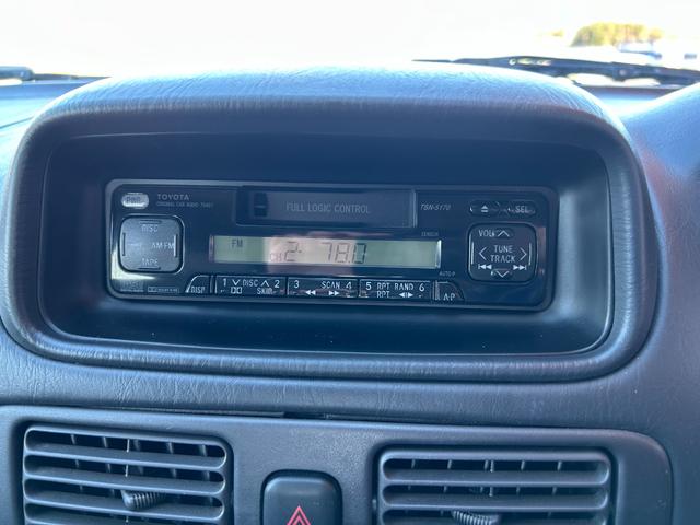 スプリンターカリブ Ｓツーリング　ワンオーナー　タイヤ新品交換　ルーフレール（9枚目）