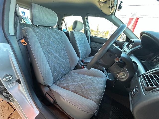 スプリンターカリブ Ｓツーリング　ワンオーナー　タイヤ新品交換　ルーフレール（15枚目）