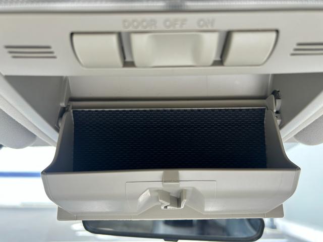 プリウス S 10thアニバーサリーエディション ETC装着車 ハイブリッド車(16枚目)