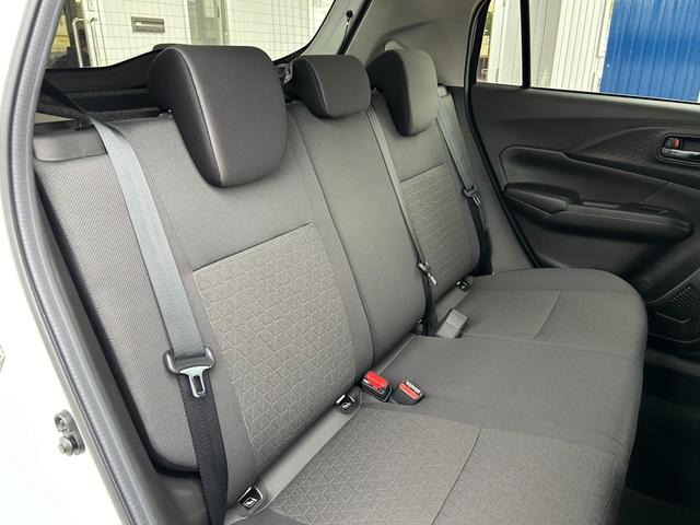 スイフト ハイブリッドＭＺ　展示車　試乗車　全方位モニター付ナビゲーション　スズキコネクト対応車　ハイブリッド車（17枚目）