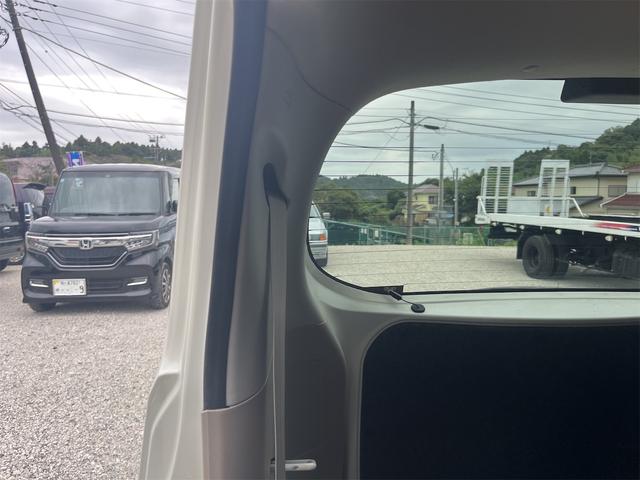 Ｎ－ＯＮＥ Ｇ・Ｌパッケージ　整備記録簿有　ＡＵＴＯライト　電格ミラー　アイドリングストップ　盗難防止　ＥＴＣ　バックカメラ　ＵＳＢ　ＨＤＭＩ　衝突安全ボディー　社外アルミ　サイドステッカー　ＨＩＤヘッドライト　サイドバイザー（44枚目）