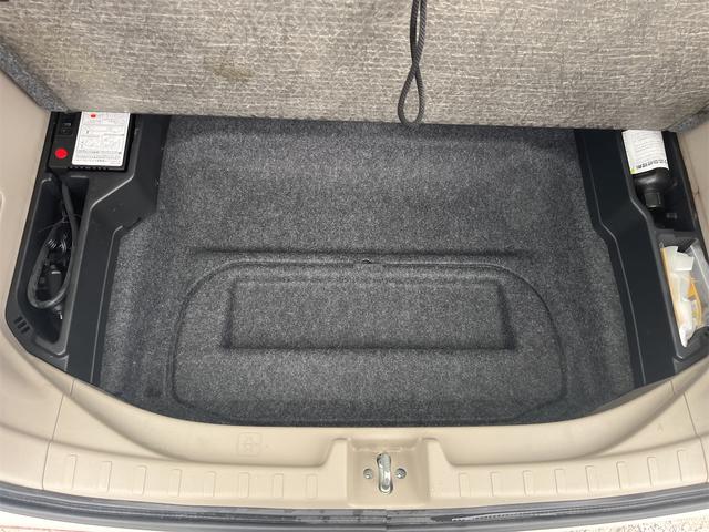 Ｎ－ＯＮＥ Ｇ・Ｌパッケージ　整備記録簿有　ＡＵＴＯライト　電格ミラー　アイドリングストップ　盗難防止　ＥＴＣ　バックカメラ　ＵＳＢ　ＨＤＭＩ　衝突安全ボディー　社外アルミ　サイドステッカー　ＨＩＤヘッドライト　サイドバイザー（49枚目）