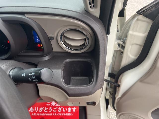 Ｎ－ＯＮＥ Ｇ・Ｌパッケージ　整備記録簿有　ＡＵＴＯライト　電格ミラー　アイドリングストップ　盗難防止　ＥＴＣ　バックカメラ　ＵＳＢ　ＨＤＭＩ　衝突安全ボディー　社外アルミ　サイドステッカー　ＨＩＤヘッドライト　サイドバイザー（61枚目）