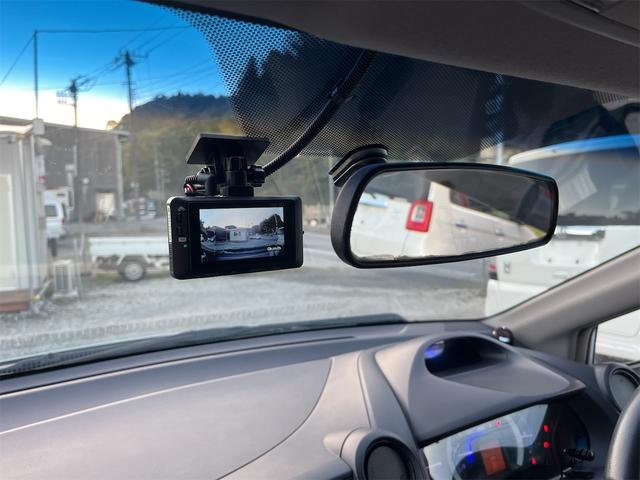 インサイト LS ケンウッド製SDナビ(ツイーター付) フルセグTV Bluetooth CD、DVD コムテック製前後ドラレコ パドルシフト Bカメラ ETC 室内球LED ディーラー整備車両 社外16インチAW(28枚目)