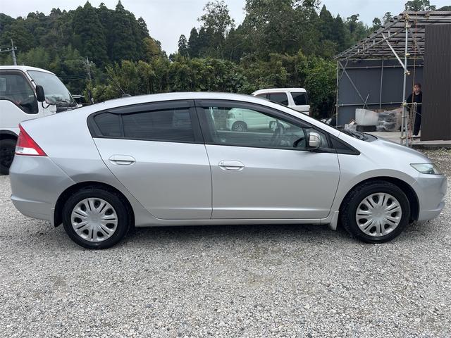 インサイト L ディーラー整備車両 ホンダ純正HDDナビ テレビ CD DVD バックカメラ ETC VIDEOINPUT ホンダIMAエンジン ステアリングスイッチ オートライト 電動格納ウィンカー付きドアミラー(4枚目)