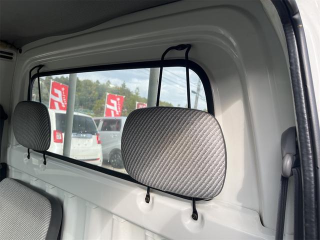 ハイゼットトラック スペシャル 走行距離3万キロ台 5速ミッション 4WD エアコン付き バッテリー新品交換済み ラジオ(29枚目)