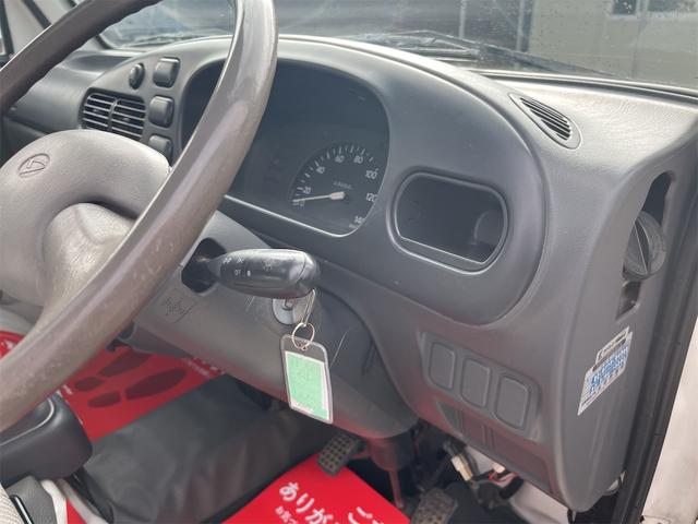 ハイゼットトラック スペシャル 走行距離3万キロ台 5速ミッション 4WD エアコン付き バッテリー新品交換済み ラジオ(40枚目)