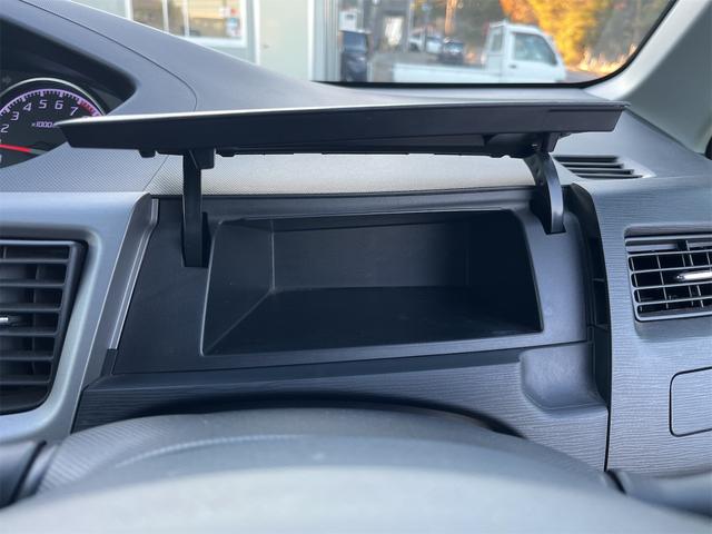 ムーヴ カスタム　Ｘリミテッド　スマートキー　プッシュスタート　純正ナビ　ワンセグＴＶ　ＣＤ　Ｂカメラ　電動格納付きウィンカーミラー　フォグライト　エコモード　アイドリングストップ　ドアバイザー　ディスチャージヘッドライト　純正ＡＷ（67枚目）