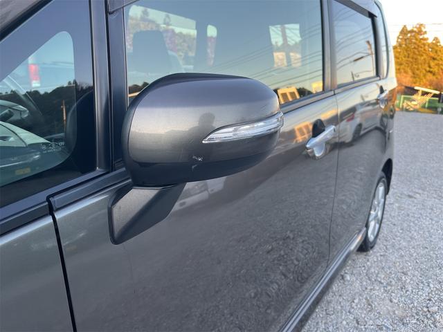 ムーヴ カスタム　Ｘリミテッド　スマートキー　プッシュスタート　純正ナビ　ワンセグＴＶ　ＣＤ　Ｂカメラ　電動格納付きウィンカーミラー　フォグライト　エコモード　アイドリングストップ　ドアバイザー　ディスチャージヘッドライト　純正ＡＷ（77枚目）