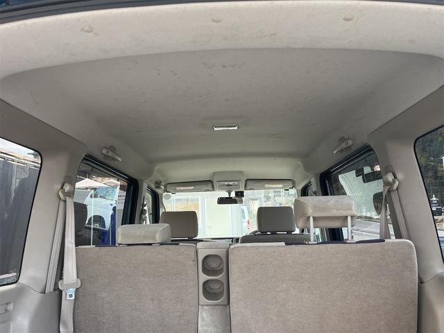 エブリイワゴン ＰＺターボ　ターボ車　フォグランプ　クラリオン製ＨＤＤナビ　ＣＤＤＶＤ　ＥＴＣ　左側電動スライドドア　ドアバイザー　純正１３インチＡＷ　ダブルエアバッグ　マニュアルエアコン　盗難防止　パワーウィンド　フルフラット（12枚目）