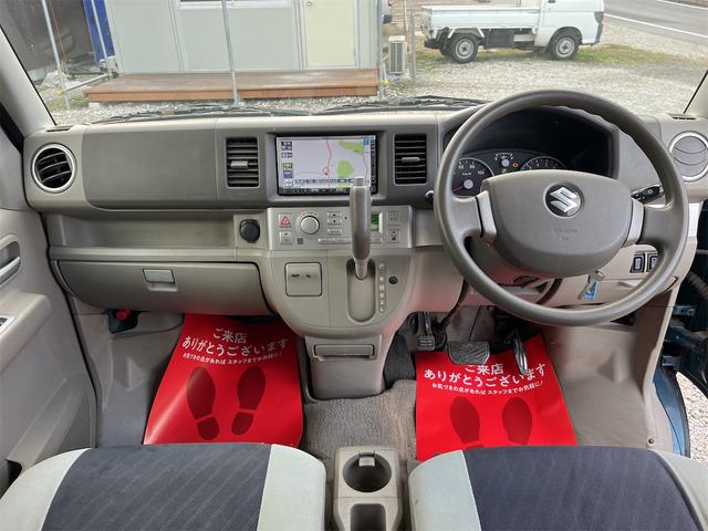 エブリイワゴン ＰＺターボ　ターボ車　フォグランプ　クラリオン製ＨＤＤナビ　ＣＤＤＶＤ　ＥＴＣ　左側電動スライドドア　ドアバイザー　純正１３インチＡＷ　ダブルエアバッグ　マニュアルエアコン　盗難防止　パワーウィンド　フルフラット（15枚目）