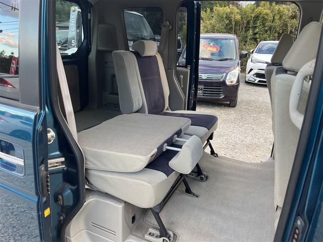 エブリイワゴン ＰＺターボ　ターボ車　フォグランプ　クラリオン製ＨＤＤナビ　ＣＤＤＶＤ　ＥＴＣ　左側電動スライドドア　ドアバイザー　純正１３インチＡＷ　ダブルエアバッグ　マニュアルエアコン　盗難防止　パワーウィンド　フルフラット（42枚目）