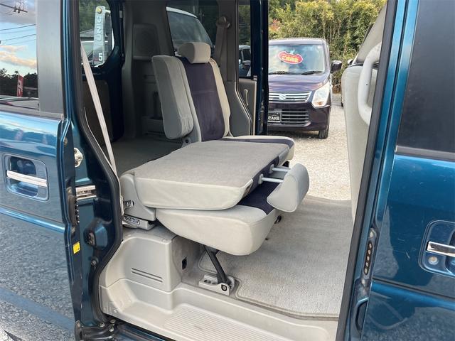 エブリイワゴン ＰＺターボ　ターボ車　フォグランプ　クラリオン製ＨＤＤナビ　ＣＤＤＶＤ　ＥＴＣ　左側電動スライドドア　ドアバイザー　純正１３インチＡＷ　ダブルエアバッグ　マニュアルエアコン　盗難防止　パワーウィンド　フルフラット（43枚目）