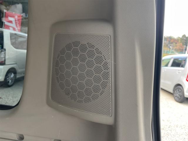 エブリイワゴン ＰＺターボ　ターボ車　フォグランプ　クラリオン製ＨＤＤナビ　ＣＤＤＶＤ　ＥＴＣ　左側電動スライドドア　ドアバイザー　純正１３インチＡＷ　ダブルエアバッグ　マニュアルエアコン　盗難防止　パワーウィンド　フルフラット（49枚目）