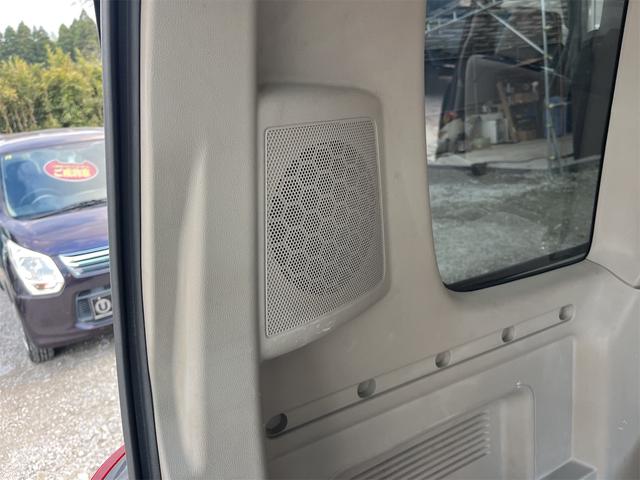 エブリイワゴン ＰＺターボ　ターボ車　フォグランプ　クラリオン製ＨＤＤナビ　ＣＤＤＶＤ　ＥＴＣ　左側電動スライドドア　ドアバイザー　純正１３インチＡＷ　ダブルエアバッグ　マニュアルエアコン　盗難防止　パワーウィンド　フルフラット（51枚目）
