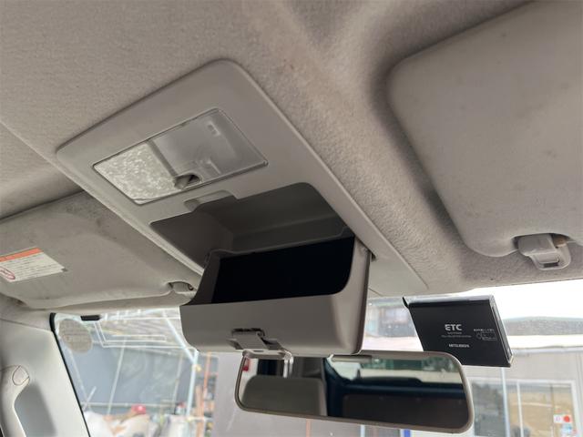 エブリイワゴン ＰＺターボ　ターボ車　フォグランプ　クラリオン製ＨＤＤナビ　ＣＤＤＶＤ　ＥＴＣ　左側電動スライドドア　ドアバイザー　純正１３インチＡＷ　ダブルエアバッグ　マニュアルエアコン　盗難防止　パワーウィンド　フルフラット（70枚目）