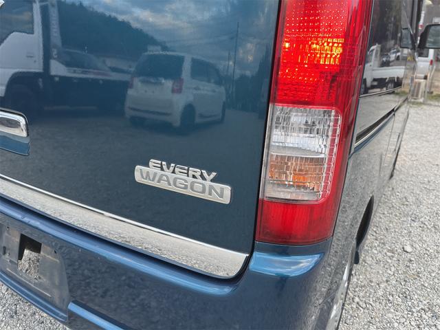 エブリイワゴン ＰＺターボ　ターボ車　フォグランプ　クラリオン製ＨＤＤナビ　ＣＤＤＶＤ　ＥＴＣ　左側電動スライドドア　ドアバイザー　純正１３インチＡＷ　ダブルエアバッグ　マニュアルエアコン　盗難防止　パワーウィンド　フルフラット（78枚目）