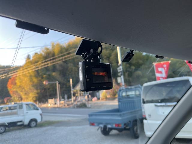 ソリオバンディット ベースグレード　前後ドライブレコーダーパナソニック製ストラーダナビフルセグＴＶＣＤＤＶＤＢｌｕｅｔｏｏｔｈ接続ＥＴＣ両側電動スライドルーフスポイラー社外１５インチアルミブリヂストン製ブリザックスタッドレスタイヤ（32枚目）