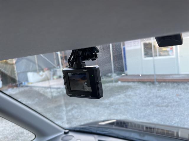 ソリオバンディット ベースグレード　前後ドライブレコーダーパナソニック製ストラーダナビフルセグＴＶＣＤＤＶＤＢｌｕｅｔｏｏｔｈ接続ＥＴＣ両側電動スライドルーフスポイラー社外１５インチアルミブリヂストン製ブリザックスタッドレスタイヤ（63枚目）