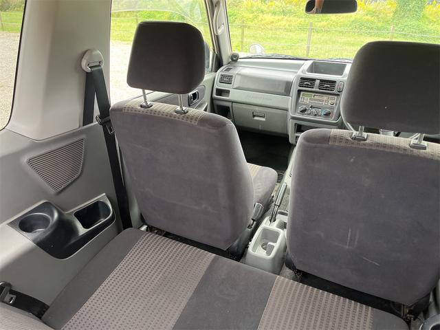 パジェロミニ ＶＲ　ＨＩＤヘッドライト　Ｃａｒｒｏｚｚｅｒｉａスピーカー　４ＷＤ　メンテナンスノート　取説　スペアキー　キーレスエントリー　ＭＴ　ＡＢＳ　カセット　アルミホイール　衝突安全ボディ　パワーステアリング（38枚目）