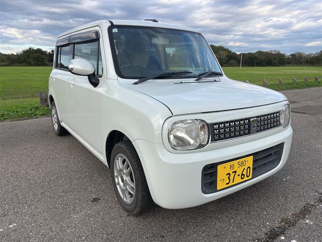 アルトラパン Ｔ　スタッドレスタイヤ　ターボエンジン　スマートキー　電動格納ミラー　ベンチシート　ＣＶＴ　盗難防止システム　ＡＢＳ　アルミホイール　衝突安全ボディ　エアコン　パワーステアリング（13枚目）