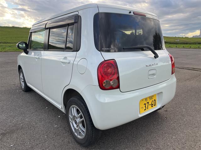 アルトラパン Ｔ　スタッドレスタイヤ　ターボエンジン　スマートキー　電動格納ミラー　ベンチシート　ＣＶＴ　盗難防止システム　ＡＢＳ　アルミホイール　衝突安全ボディ　エアコン　パワーステアリング（17枚目）