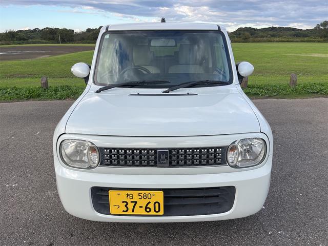 アルトラパン Ｔ　スタッドレスタイヤ　ターボエンジン　スマートキー　電動格納ミラー　ベンチシート　ＣＶＴ　盗難防止システム　ＡＢＳ　アルミホイール　衝突安全ボディ　エアコン　パワーステアリング（23枚目）