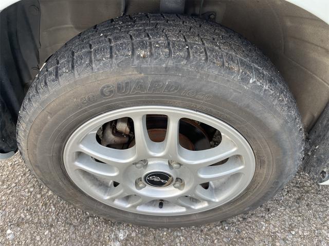 アルトラパン Ｔ　スタッドレスタイヤ　ターボエンジン　スマートキー　電動格納ミラー　ベンチシート　ＣＶＴ　盗難防止システム　ＡＢＳ　アルミホイール　衝突安全ボディ　エアコン　パワーステアリング（38枚目）