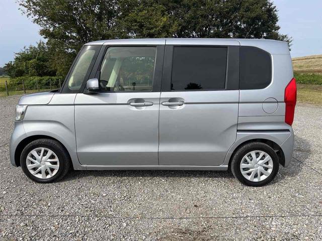 Ｎ－ＢＯＸ Ｇ　ＥＴＣ　両側スライドドア　ナビ　ＴＶ　ＬＥＤヘッドランプ　スマートキー　アイドリングストップ　電動格納ミラー　ベンチシート　ＣＶＴ　盗難防止システム　ＡＢＳ　ＥＳＣ　衝突安全ボディ　エアコン（17枚目）