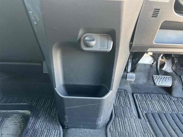 ウェイク Ｇ　ＳＡ　ターボ　４ＷＤ　バックカメラ　両側電動スライドドア　衝突被害軽減システム　オートライト　ＬＥＤヘッドランプ　スマートキー　アイドリングストップ　シートヒーター　ベンチシート　ＣＶＴ（7枚目）