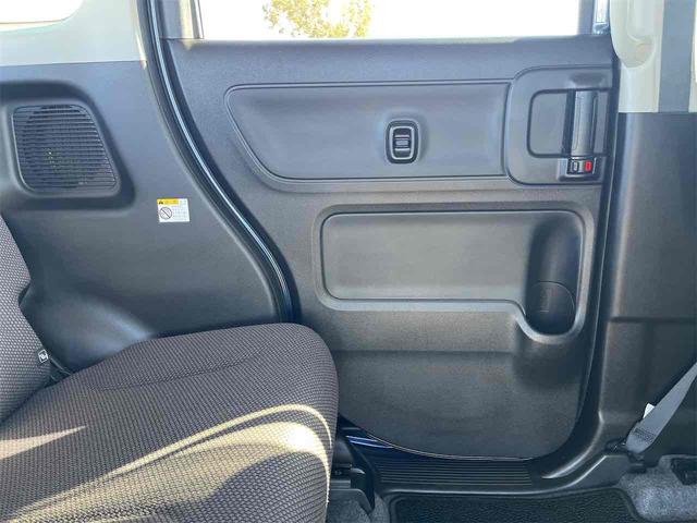 ワゴンRスマイル ハイブリッドS 2トーンルーフパッケージ装着車 前後ドライブレコーダー ETC 全周囲カメラ 両側電動スライドドア 純正ナビ クリアランスソナー レーンアシスト 衝突被害軽減システム スマートキー アイドリングストップ 電動格納ミラー(49枚目)