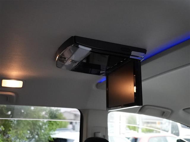 デリカＤ：５ ローデスト　Ｇ　パワーパッケージ　ＡＬＰＩＮＥ８インチＨＤＤナビ／バックカメラ／ＥＴＣ／フルセグＴＶ／リアフリップダウンモニター／左右パワースライドドア／クルコン／パトルシフト（9枚目）