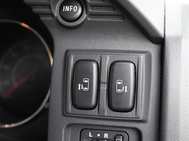 デリカＤ：５ ローデスト　Ｇ　パワーパッケージ　ＡＬＰＩＮＥ８インチＨＤＤナビ／バックカメラ／ＥＴＣ／フルセグＴＶ／リアフリップダウンモニター／左右パワースライドドア／クルコン／パトルシフト（10枚目）