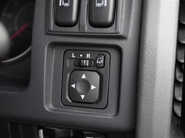 デリカＤ：５ ローデスト　Ｇ　パワーパッケージ　ＡＬＰＩＮＥ８インチＨＤＤナビ／バックカメラ／ＥＴＣ／フルセグＴＶ／リアフリップダウンモニター／左右パワースライドドア／クルコン／パトルシフト（11枚目）