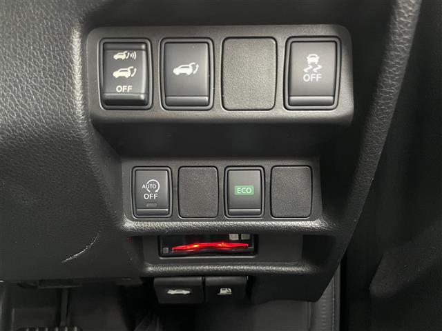 エクストレイル ２０Ｘ　エマージェンシーブレーキパッケージ　４ＷＤ／社外メモリーナビ／バックカメラ／フルセグＴＶ／パワーバックドア／ルーフレール／ＥＴＣ／シートヒーター（運転席／助手席）／プッシュスタート／合皮シート／保証書／取扱説明書（10枚目）