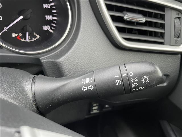 エクストレイル ２０Ｘ　エマージェンシーブレーキパッケージ　４ＷＤ／社外メモリーナビ／バックカメラ／フルセグＴＶ／パワーバックドア／ルーフレール／ＥＴＣ／シートヒーター（運転席／助手席）／プッシュスタート／合皮シート／保証書／取扱説明書（19枚目）