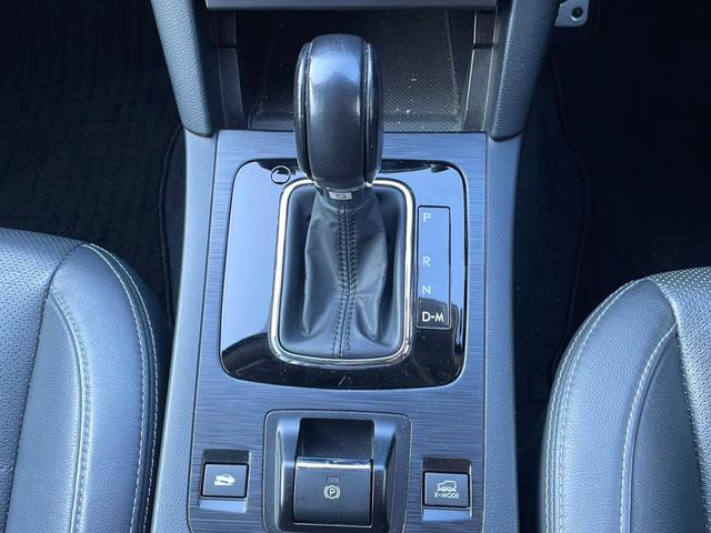 レガシィアウトバック リミテッド　Ｐａｎａｓｏｎｉｃ製ナビ　ＣＮ‐ＬＲ８００Ｄ（フルセグ、ＣＤ、ＤＶＤ、ＡＭ、ＦＭ、ＢＴオーディオ、ＨＤＭＩ）／バックカメラ／プッシュスタート／ステアリングリモコン／パドルシフト／追従クルコン（14枚目）