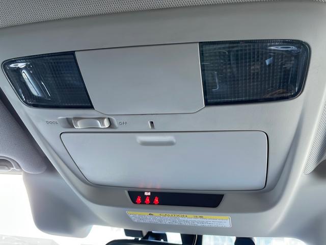 レガシィアウトバック リミテッド　Ｐａｎａｓｏｎｉｃ製ナビ　ＣＮ‐ＬＲ８００Ｄ（フルセグ、ＣＤ、ＤＶＤ、ＡＭ、ＦＭ、ＢＴオーディオ、ＨＤＭＩ）／バックカメラ／プッシュスタート／ステアリングリモコン／パドルシフト／追従クルコン（21枚目）