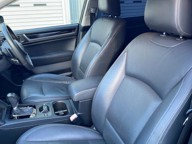 レガシィアウトバック リミテッド　Ｐａｎａｓｏｎｉｃ製ナビ　ＣＮ‐ＬＲ８００Ｄ（フルセグ、ＣＤ、ＤＶＤ、ＡＭ、ＦＭ、ＢＴオーディオ、ＨＤＭＩ）／バックカメラ／プッシュスタート／ステアリングリモコン／パドルシフト／追従クルコン（28枚目）