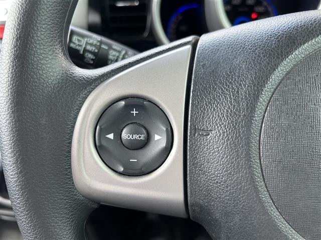 Ｎ－ＢＯＸカスタム Ｇ・Ｌパッケージ　ワンオーナー／ウィンカーミラー／片側パワースライドドア／アイドリングストップ／パワーバックドア／純正フロアマット（12枚目）